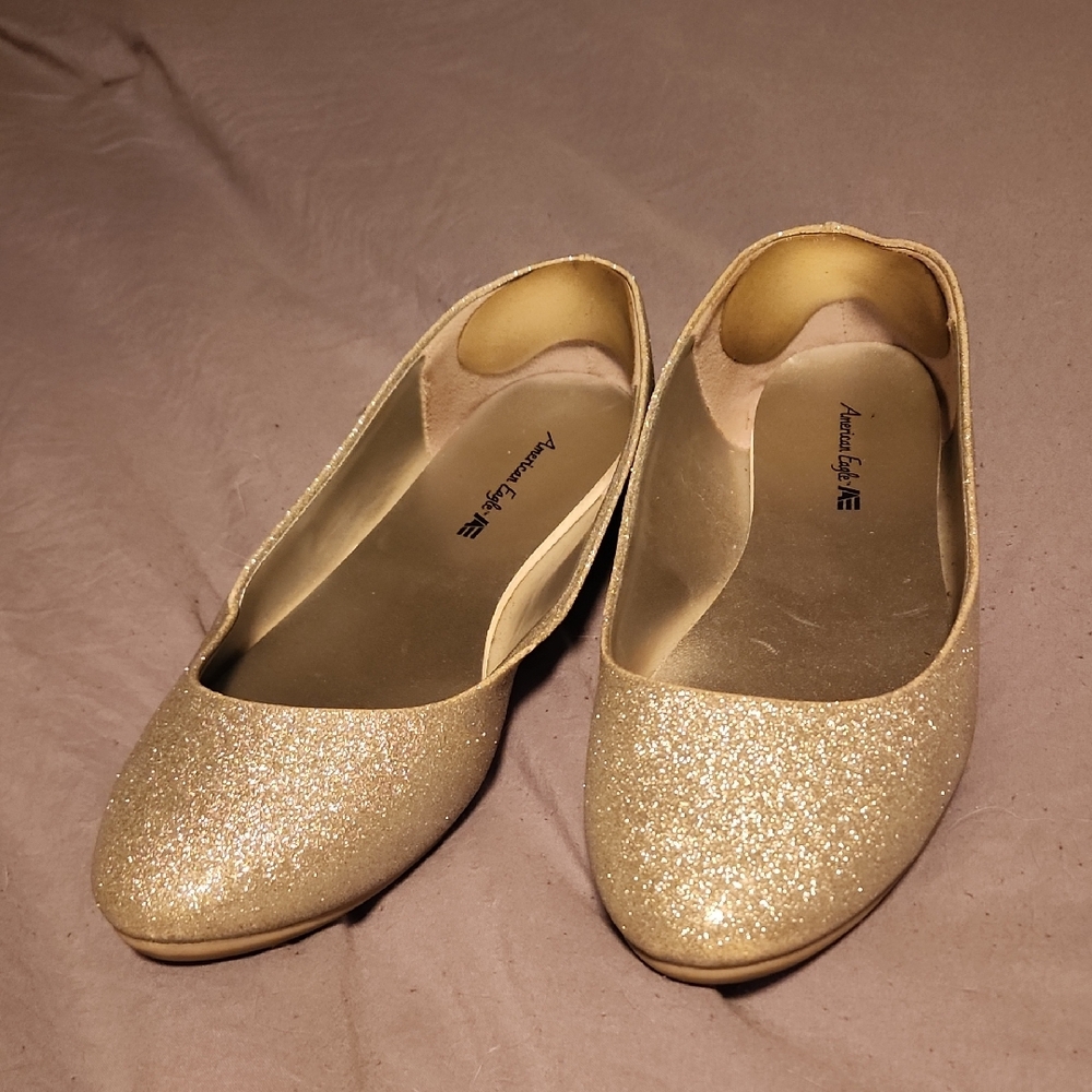 💛American Eagle Outfitters Glittery Silver Flats